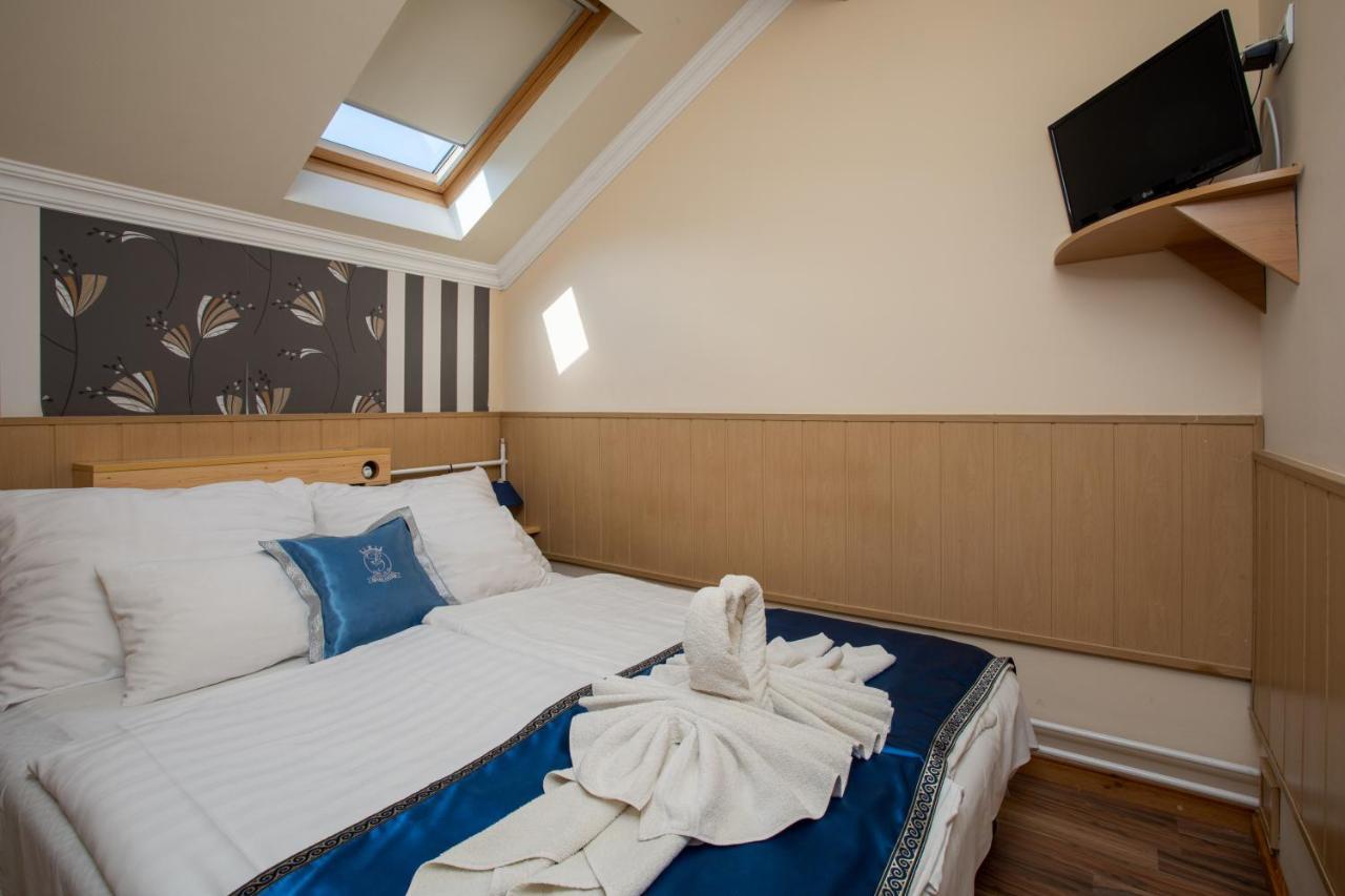 Illes Hotel Szeged Bagian luar foto