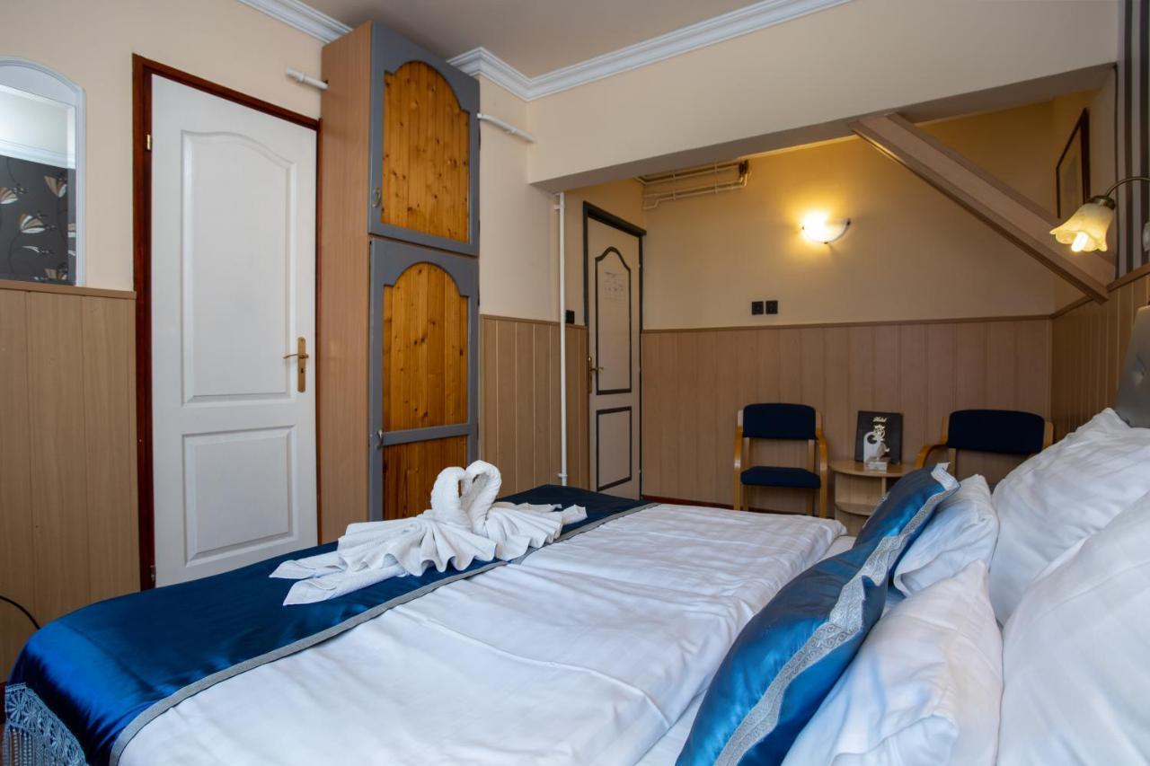 Illes Hotel Szeged Bagian luar foto