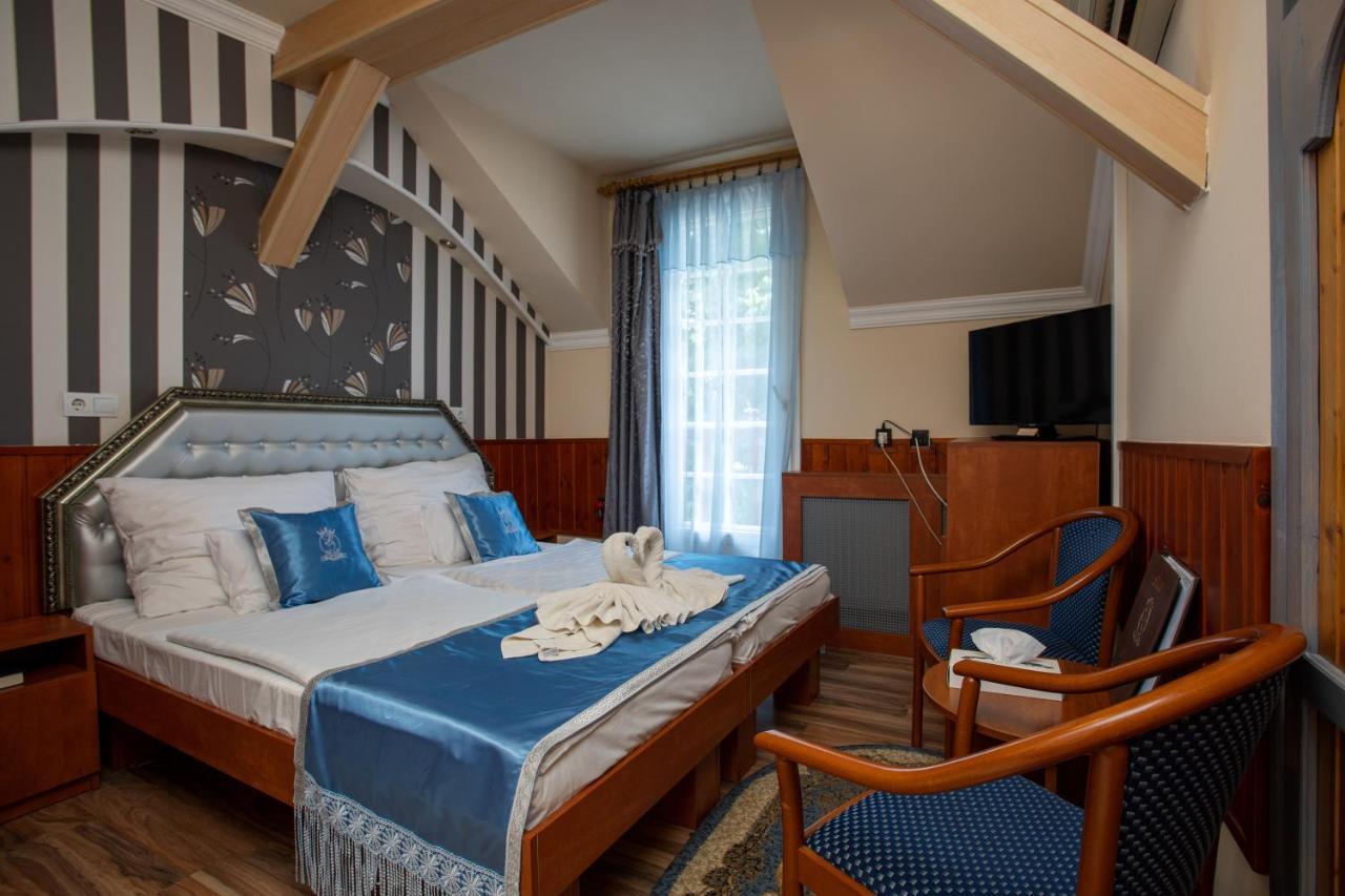 Illes Hotel Szeged Bagian luar foto